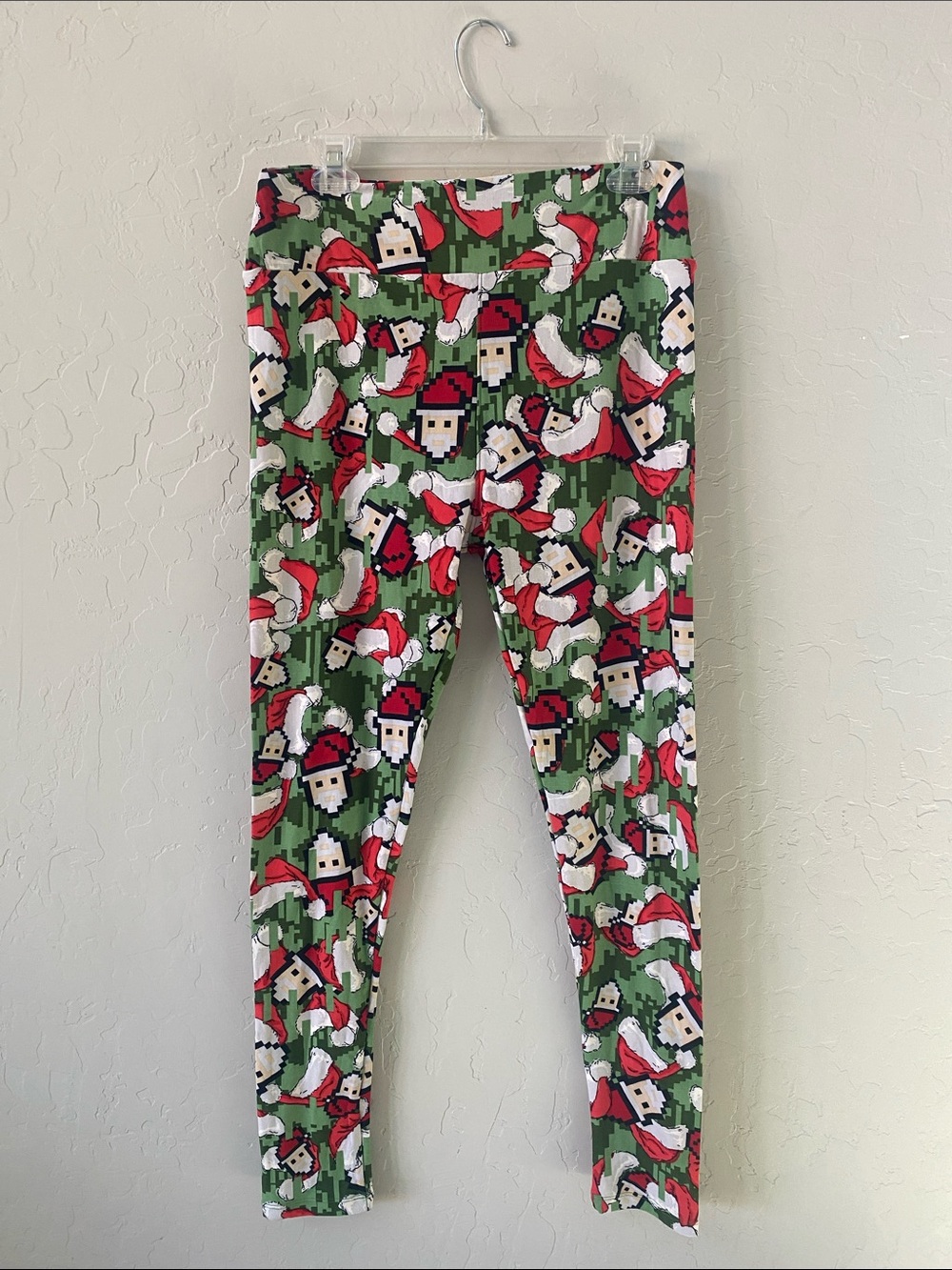 LuLaRoe Ankle Leggings Women’s Tall & Curvy Santa Claus Christmas Stretch